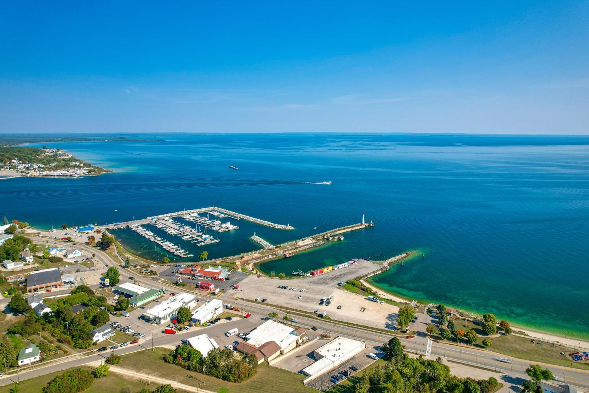 Cozy Apt Less Than 1 Mi Near Lake Huron And Mackinac Island! Saint Ignace Luaran gambar