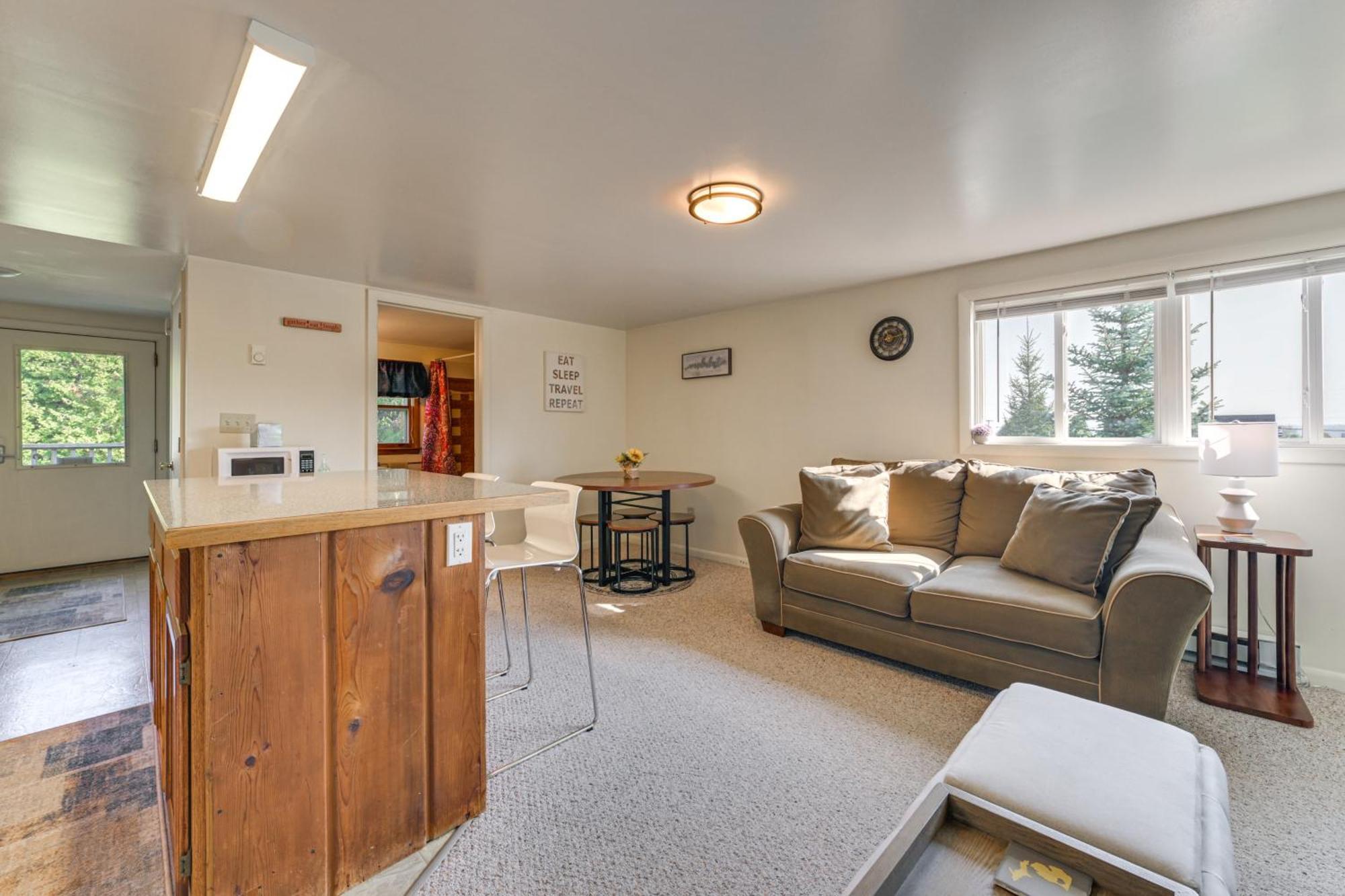 Cozy Apt Less Than 1 Mi Near Lake Huron And Mackinac Island! Saint Ignace Luaran gambar
