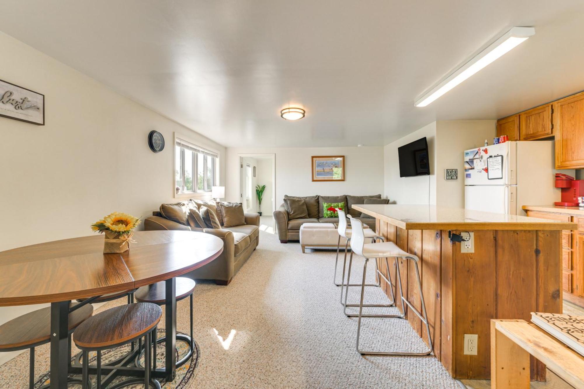 Cozy Apt Less Than 1 Mi Near Lake Huron And Mackinac Island! Saint Ignace Luaran gambar